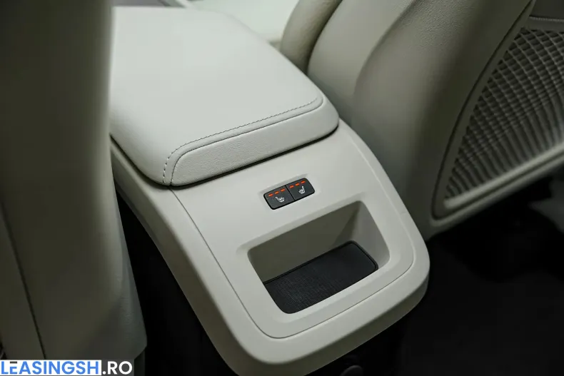 Volvo XC60 din 2023 cu 148.000 km - oferta VOL236569 - foto 31