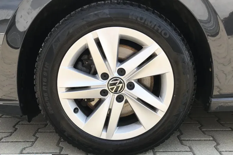 Volkswagen Golf din 2020 cu 121.469 km - oferta VOL236573 - foto 37
