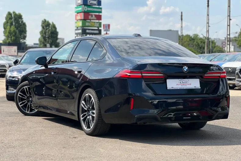 BMW 520d (Seria 5) din 2024 cu 95.111 km - oferta BMW236579 - foto 5