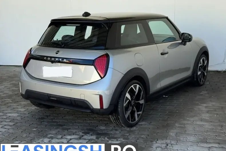 MINI Cooper S din 2025 cu 25.828 km - oferta MIN236583 - foto 4