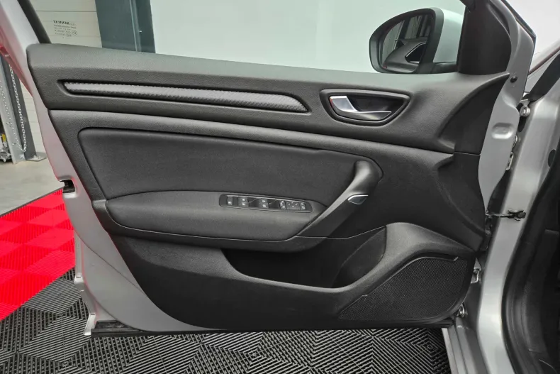 Renault Megane din 2020 cu 152.309 km - oferta REN236586 - foto 13