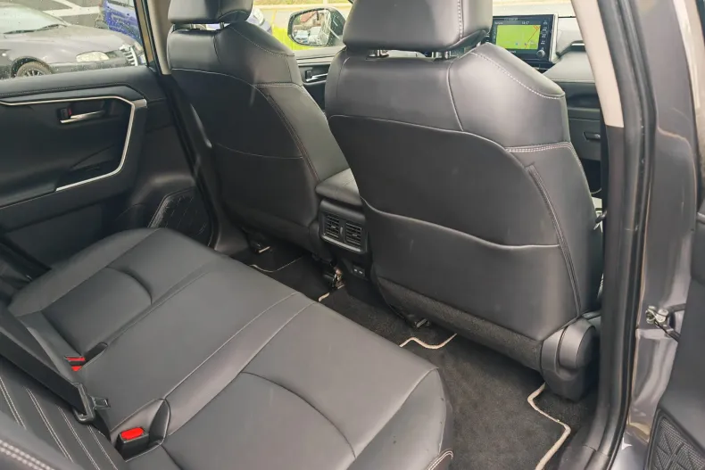Toyota RAV4 din 2023 cu 123.028 km - oferta TOY236590 - foto 20