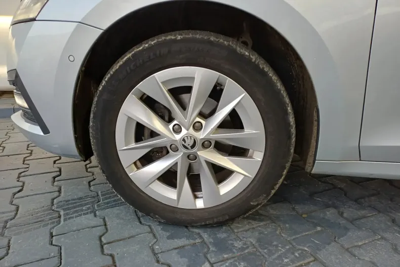 Skoda Octavia din 2021 cu 97.043 km - oferta SKO236594 - foto 4