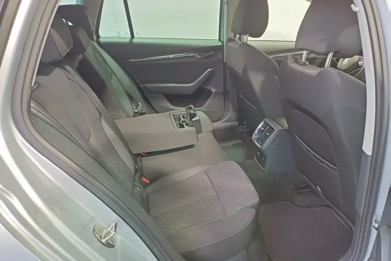 Skoda Octavia din 2021 cu 97.043 km - oferta SKO236594 - foto 35