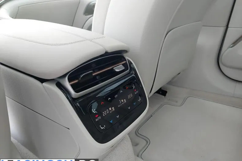 Mercedes-Benz EQS (Clasa S) din 2022 cu 72.876 km - oferta MER236595 - foto 16
