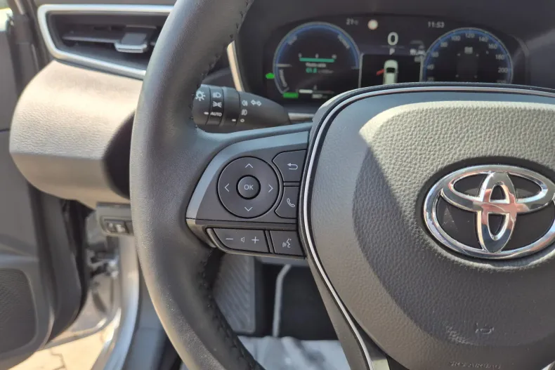 Toyota Corolla din 2025 cu 3.807 km - oferta TOY236596 - foto 19