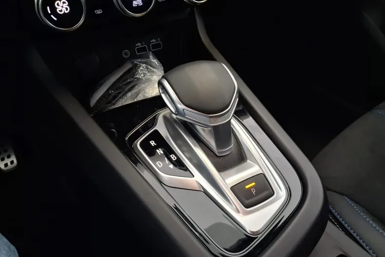Renault Arkana din 2024 cu 18 km - oferta REN236597 - foto 18