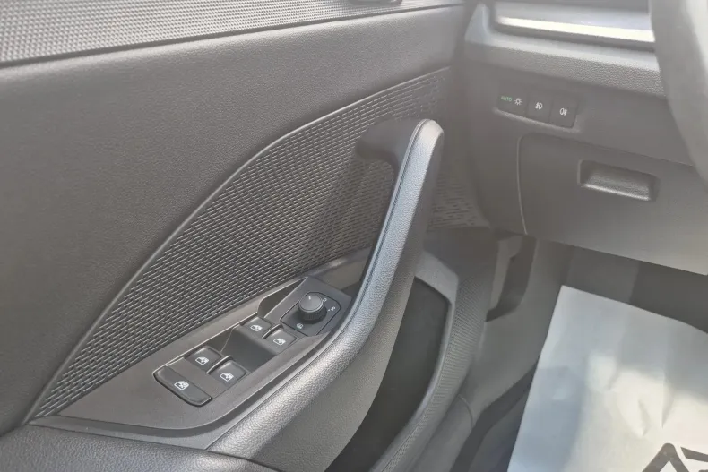 Skoda Octavia din 2024 cu 38.517 km - oferta SKO236600 - foto 13
