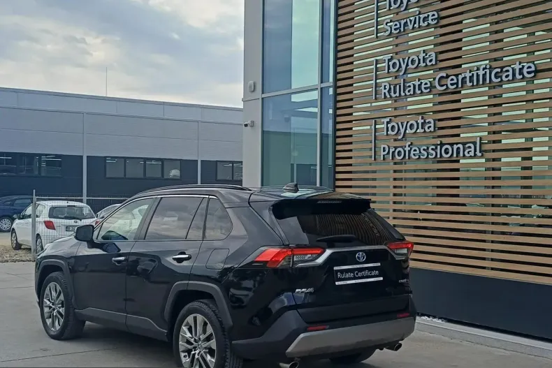 Toyota RAV4 din 2022 cu 84.020 km - oferta TOY236604 - foto 5