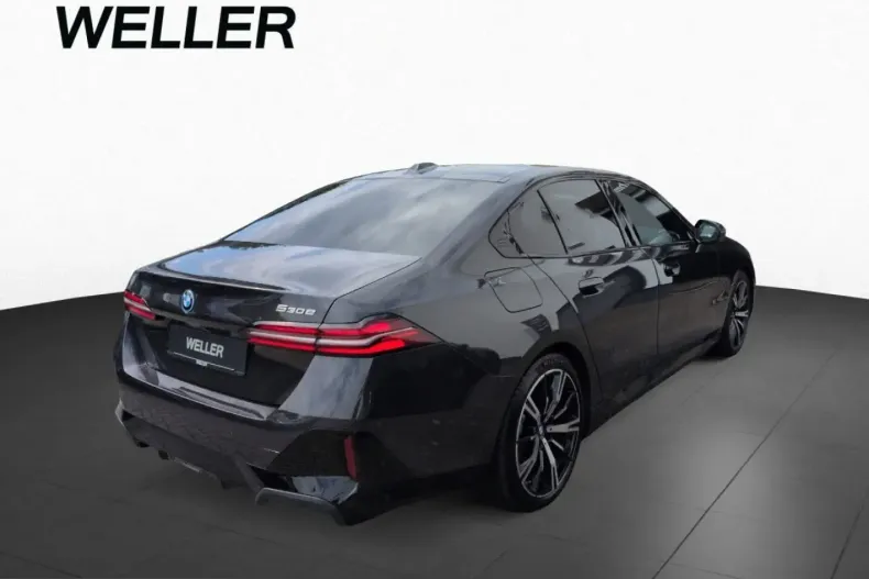 BMW 530 (Seria 5) din 2025 cu 9.243 km - oferta BMW236606 - foto 5