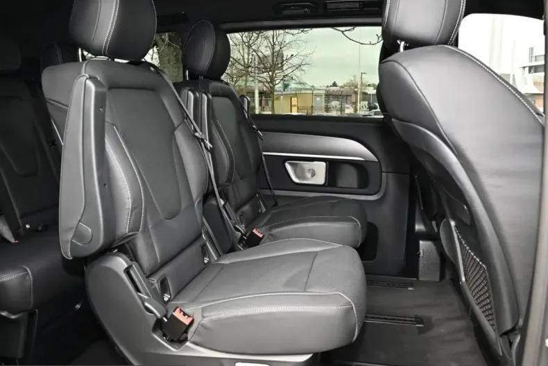 Mercedes-Benz V 300 (Clasa V) din 2025 cu 29.788 km - oferta MER236619 - foto 9
