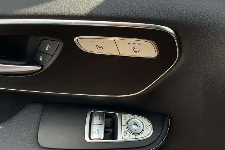 Mercedes-Benz V 300 (Clasa V) din 2025 cu 23.910 km - oferta MER236620 - foto 18