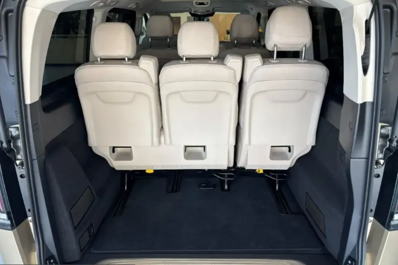 Mercedes-Benz V 300 (Clasa V) din 2025 cu 27.105 km - oferta MER236622 - foto 6