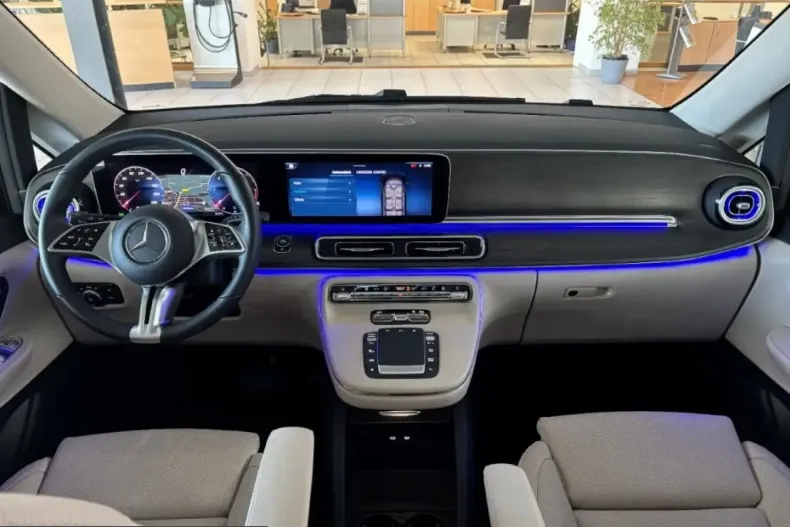 Mercedes-Benz V 300 (Clasa V) din 2025 cu 27.105 km - oferta MER236622 - foto 9