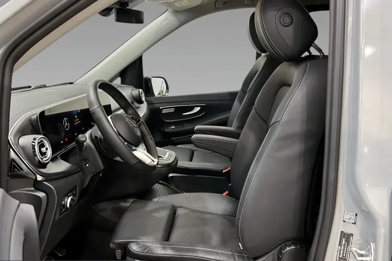 Mercedes-Benz V 300 (Clasa V) din 2025 cu 6.595 km - oferta MER236623 - foto 9