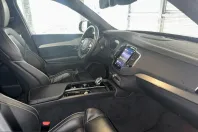 Volvo XC90 din 2022 cu 91.161 km - oferta VOL236636 - foto 19