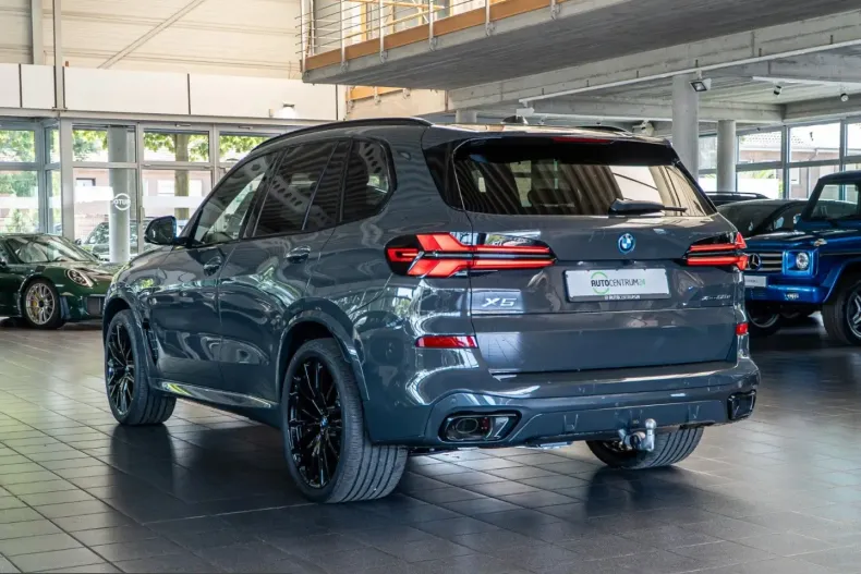 BMW X5 (Seria X) din 2025 cu 6.785 km - oferta BMW236643 - foto 7