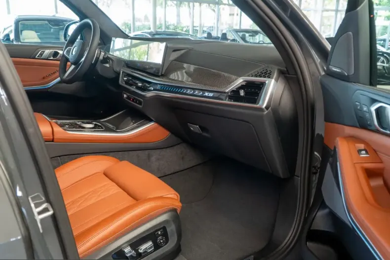 BMW X5 (Seria X) din 2025 cu 6.785 km - oferta BMW236643 - foto 23