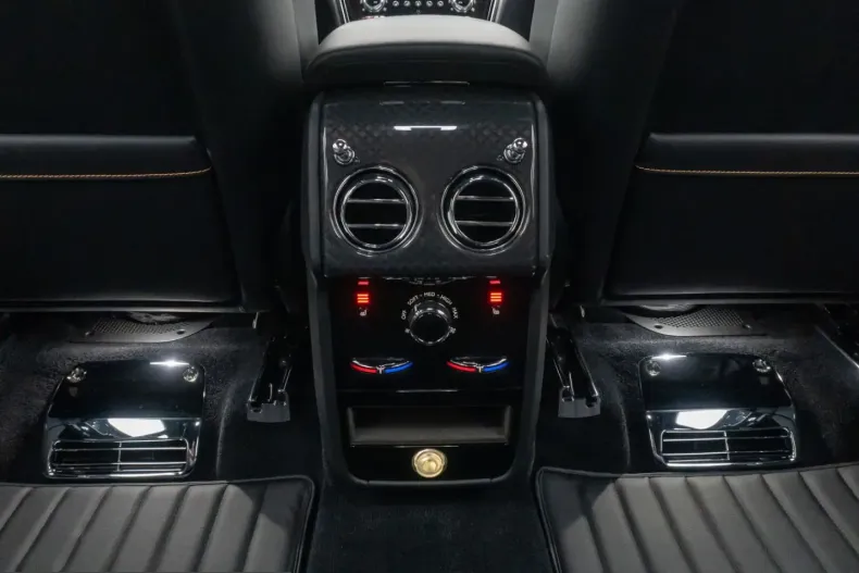 Rolls-Royce Cullinan din 2021 cu 39.987 km - oferta ROL236654 - foto 42