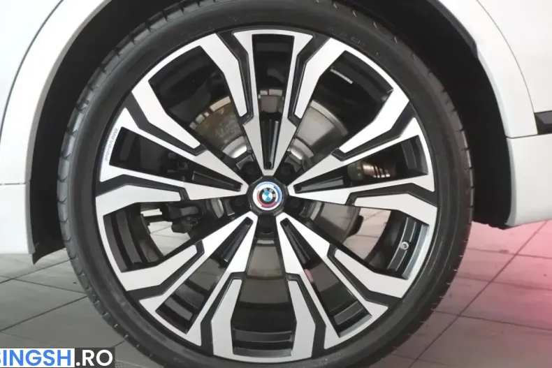 BMW X7 (Seria X) din 2023 cu 13.600 km - oferta BMW236660 - foto 10