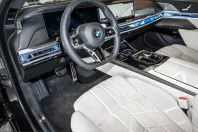 BMW 740 (Seria 7) din 2025 cu 22.800 km - oferta BMW236683 - foto 5