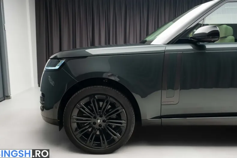 Land Rover Range Rover din 2024 cu 38.300 km - oferta LAN236685 - foto 4