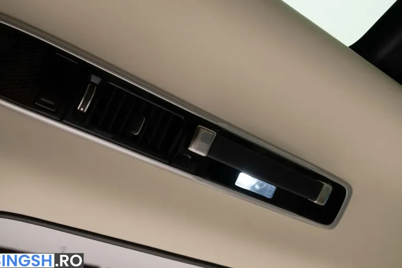 Land Rover Range Rover din 2024 cu 38.300 km - oferta LAN236685 - foto 31