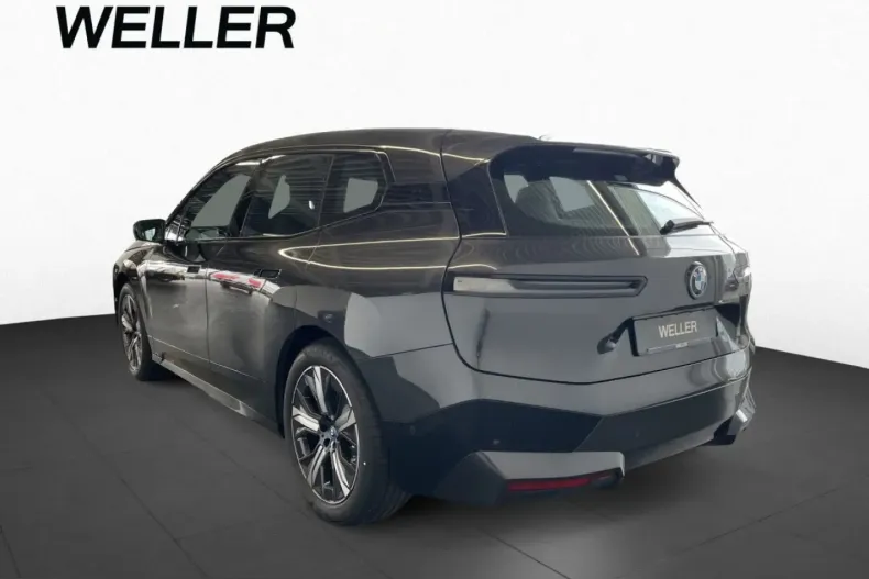 BMW iX din 2025 cu 7.321 km - oferta BMW236689 - foto 4