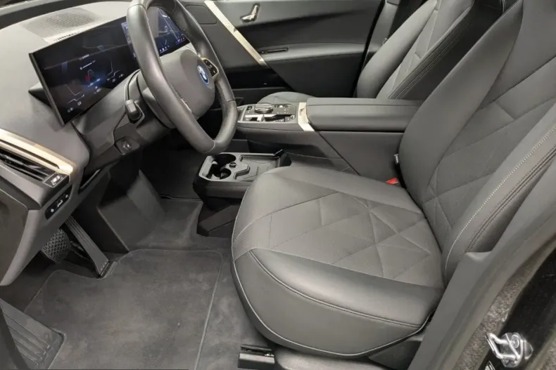 BMW iX din 2025 cu 47.802 km - oferta BMW236692 - foto 7