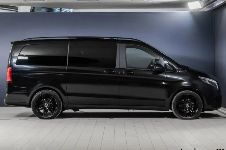 Mercedes-Benz V 300 (Clasa V) din 2022 cu 62.487 km - oferta MER236694 - foto 4