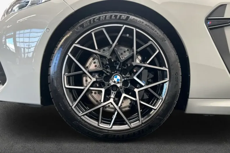 BMW M8 (Seria 8) din 2025 cu 64.405 km - oferta BMW236698 - foto 7