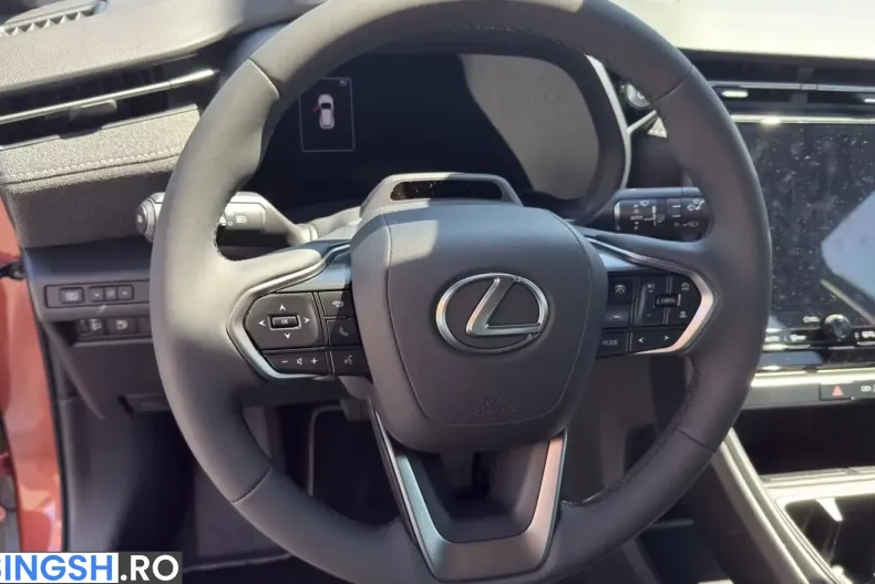 Lexus LBX din 2026 cu 3.800 km - oferta LEX236700 - foto 11