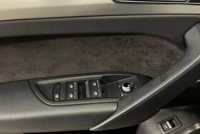 Audi SQ5 din 2020 cu 43.150 km - oferta AUD236712 - foto 27