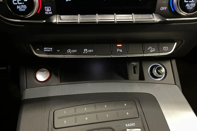 Audi SQ5 din 2020 cu 43.150 km - oferta AUD236712 - foto 34
