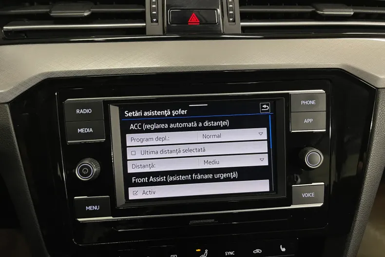 Volkswagen Passat din 2020 cu 56.656 km - oferta VOL236713 - foto 14