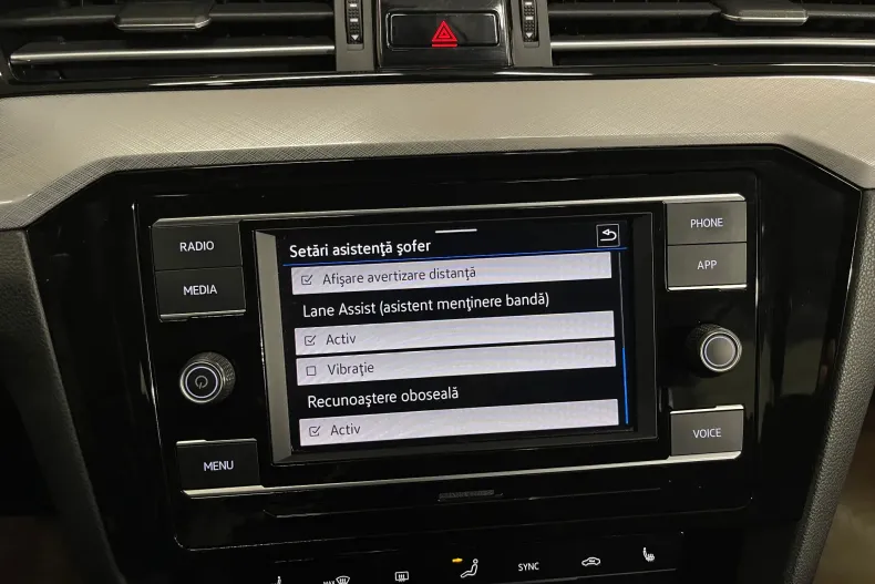 Volkswagen Passat din 2020 cu 56.656 km - oferta VOL236713 - foto 15