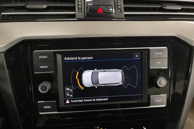 Volkswagen Passat din 2020 cu 56.656 km - oferta VOL236713 - foto 16