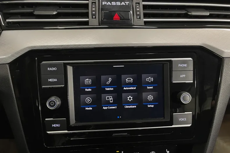 Volkswagen Passat din 2020 cu 56.656 km - oferta VOL236713 - foto 18