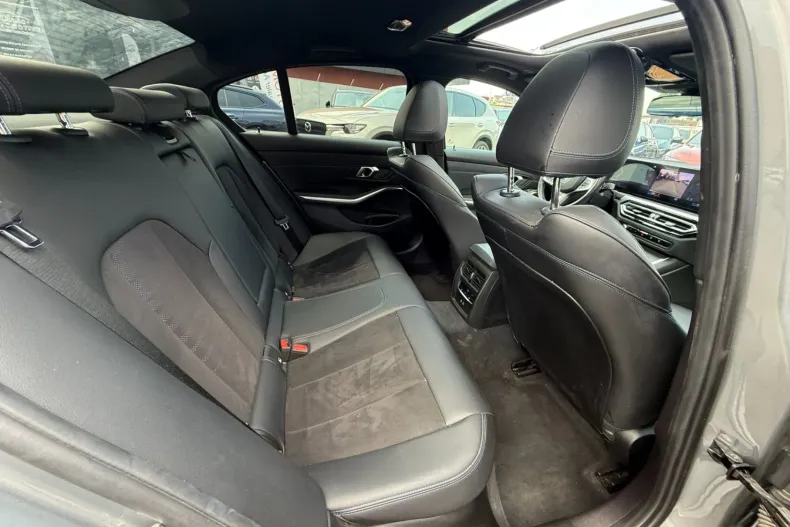BMW 320d (Seria 3) din 2024 cu 159.626 km - oferta BMW236715 - foto 13