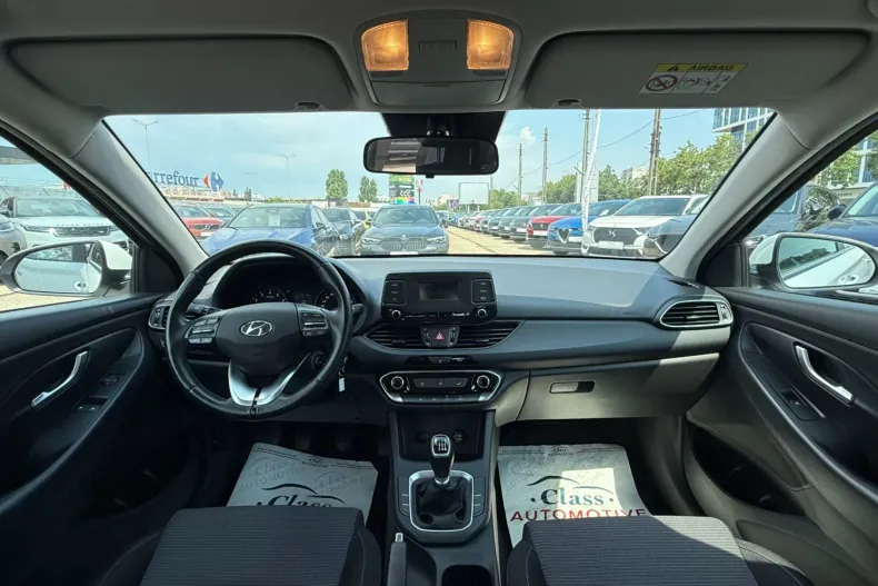 Hyundai i30 din 2022 cu 57.359 km - oferta HYU236718 - foto 6