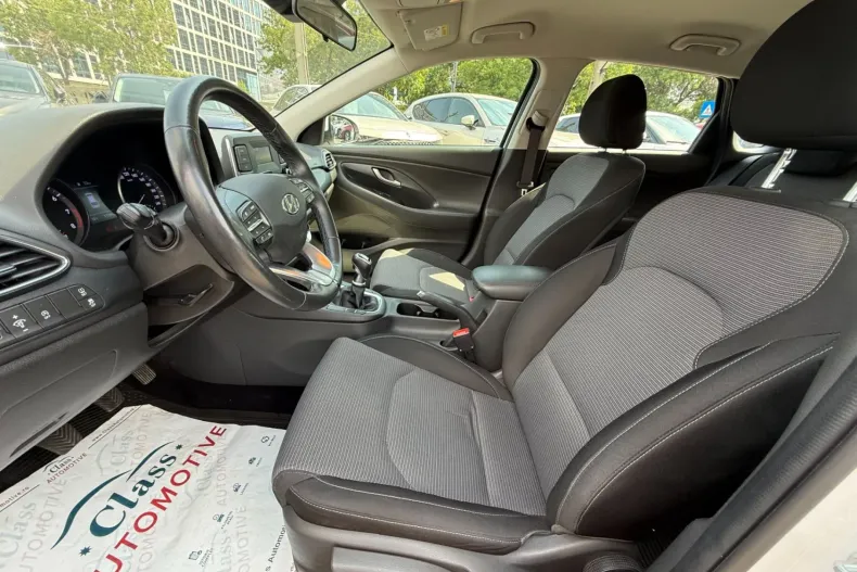 Hyundai i30 din 2022 cu 57.359 km - oferta HYU236718 - foto 8
