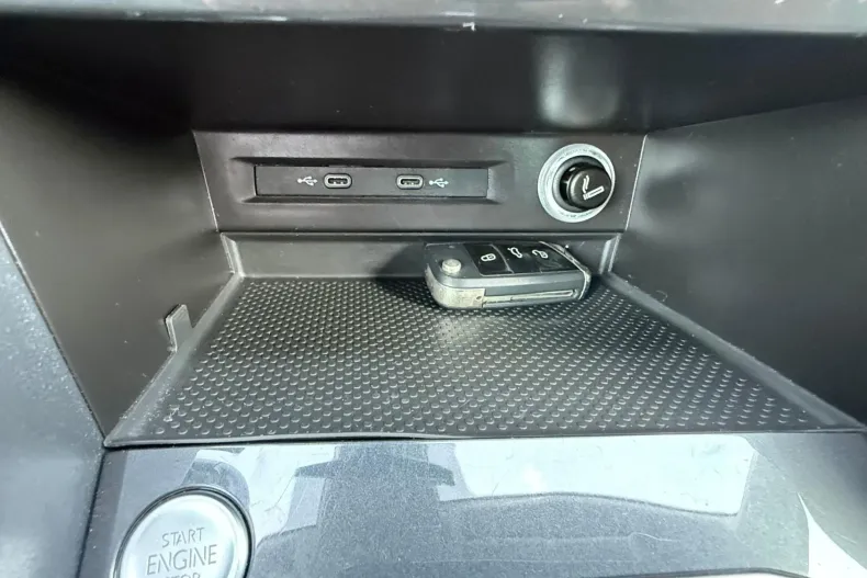 Volkswagen Tiguan din 2021 cu 99.250 km - oferta VOL236723 - foto 30