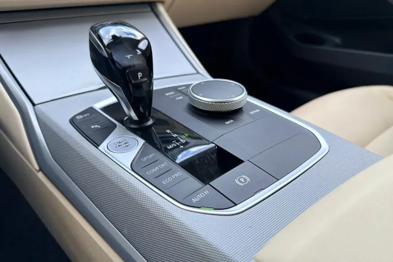 BMW 318d (Seria 3) din 2021 cu 147.007 km - oferta BMW236724 - foto 22