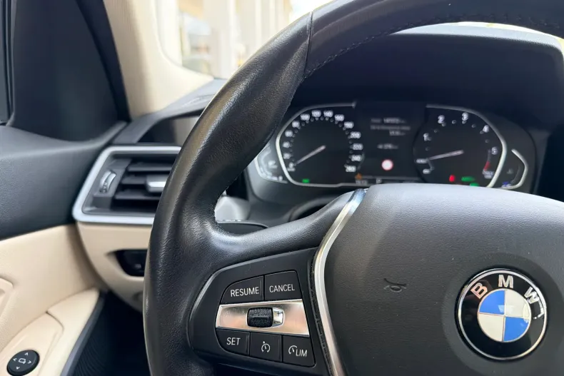 BMW 318d (Seria 3) din 2021 cu 147.007 km - oferta BMW236724 - foto 25