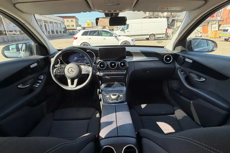 Mercedes-Benz C 200 (Clasa C) din 2021 cu 133.897 km - oferta MER236726 - foto 9