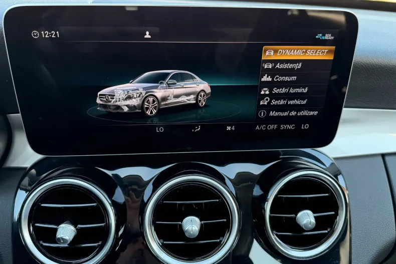 Mercedes-Benz C 200 (Clasa C) din 2021 cu 133.897 km - oferta MER236726 - foto 24