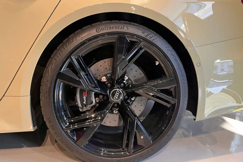 Audi RS6 din 2023 cu 31.500 km - oferta AUD236728 - foto 5