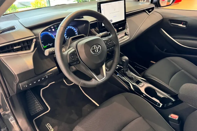 Toyota Corolla din 2026 cu 3 km - oferta TOY236731 - foto 11