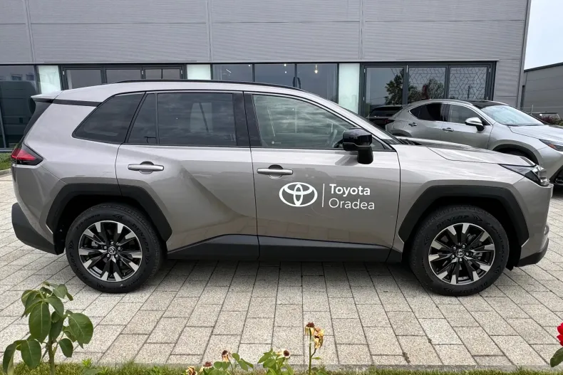 Toyota RAV4 din 2026 cu 1 km - oferta TOY236733 - foto 8