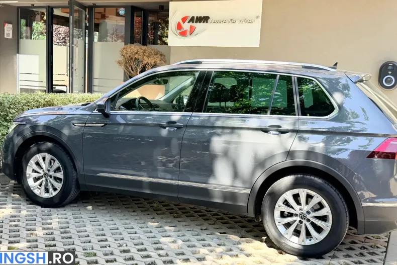 Volkswagen Tiguan din 2022 cu 68.417 km - oferta VOL236735 - foto 4